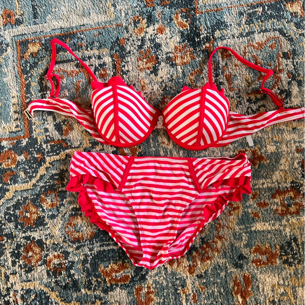 Never worn red and white stripped bikini
